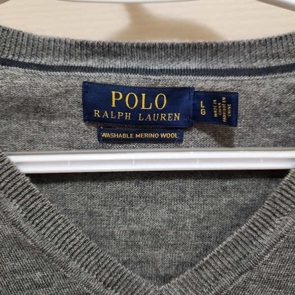 Polo Ralph Lauren V-neck sweater - Picture 2 of 6